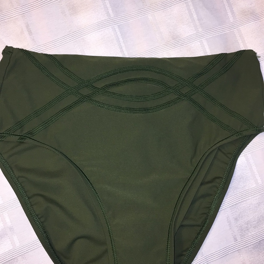 EBW Bikini Bottom NWOT